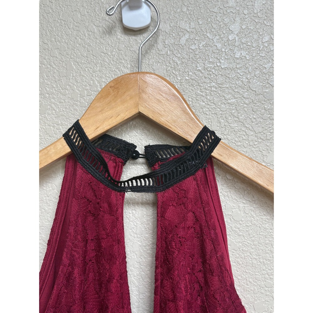 NWT PrettyLittleThing Burgundy Lace Ruffle Detail Plunge Maxi Dress Size 8 - Picture 6 of 11